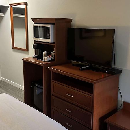 Travelodge By Wyndham Distrito de Langley Exterior foto