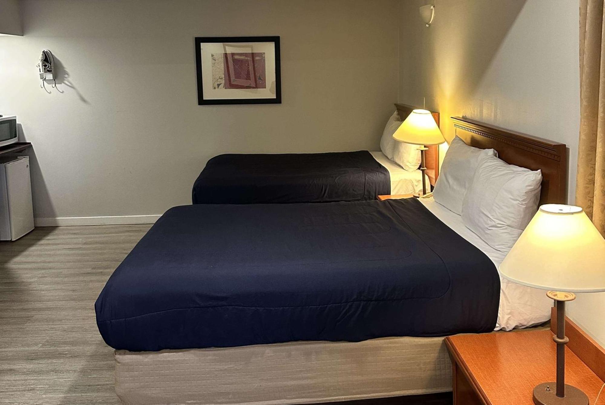 Travelodge By Wyndham Distrito de Langley Exterior foto