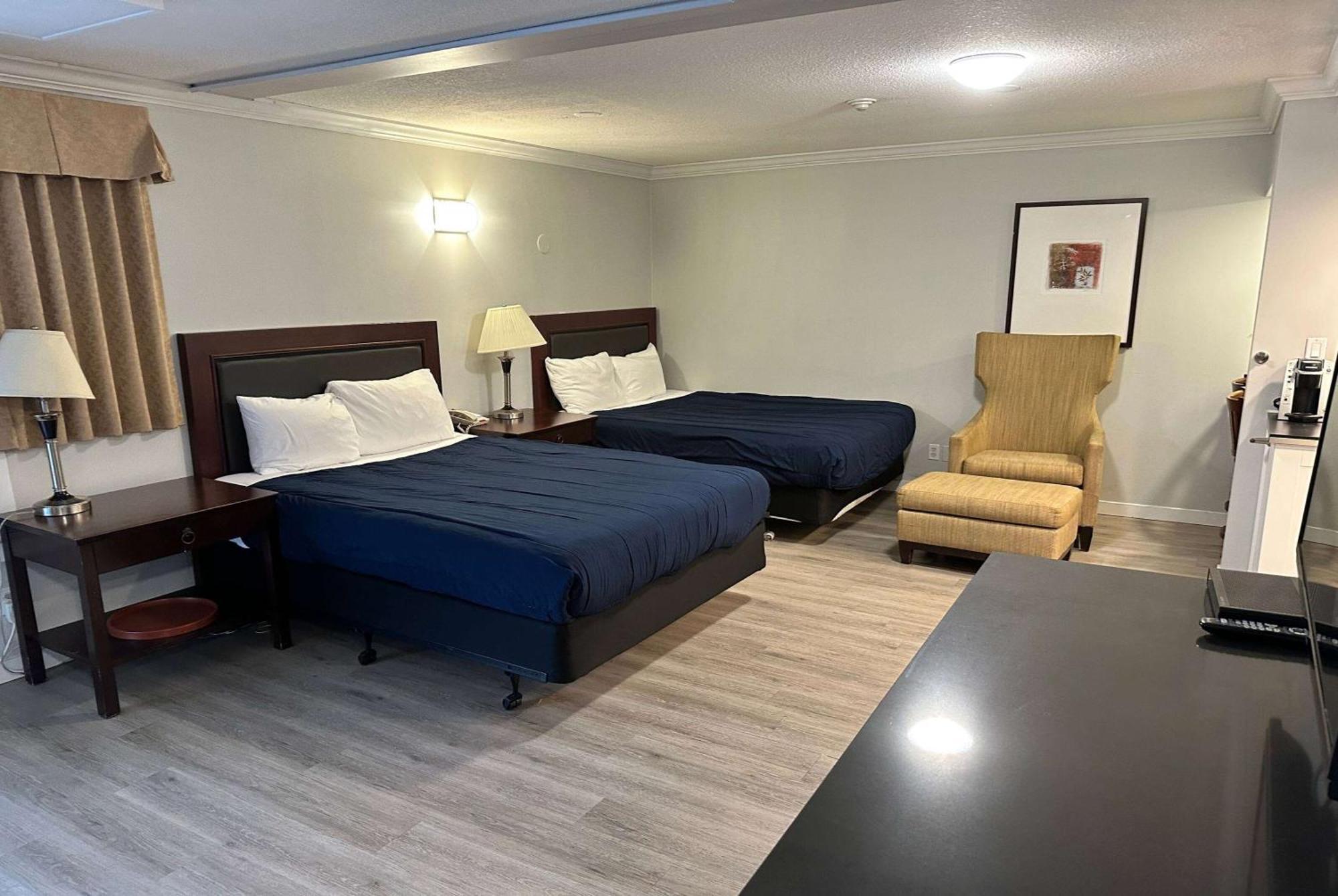 Travelodge By Wyndham Distrito de Langley Exterior foto